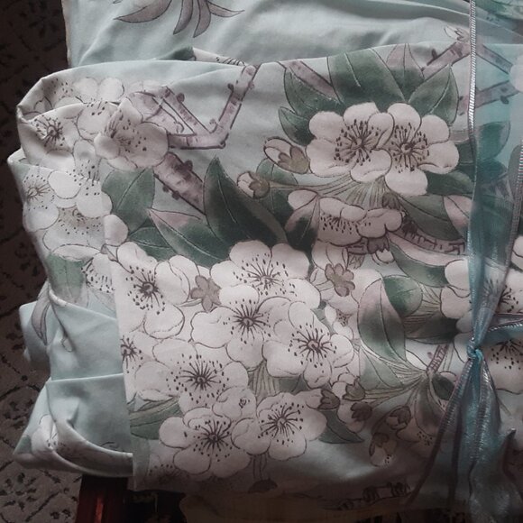 Pottery Barn FULL/QUEEN Light Blue Duvet Cover + FIVE Shams + 1 KING Pillowcase - Picture 4 of 4